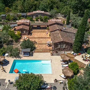  Hébergement de vacances Le Jas Du Romarin